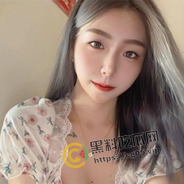 马来西亚华裔模特 为了挣奶粉钱大着肚子面试 试镜流出-1