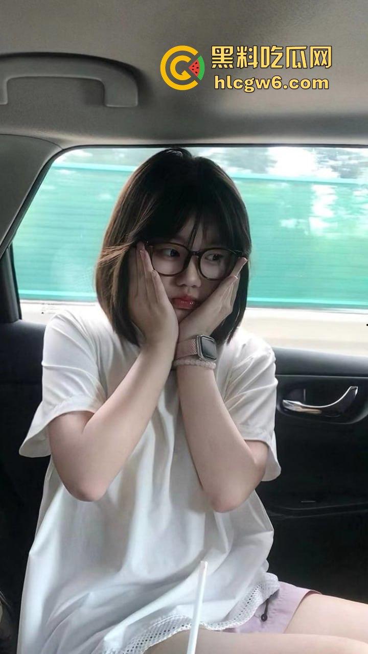 湛江校园乖乖女『袁雨怡』课后厕所吃鸡名场面曝光,老师还在办公室改卷她练枪,人狠话不多人小技术骚!-4