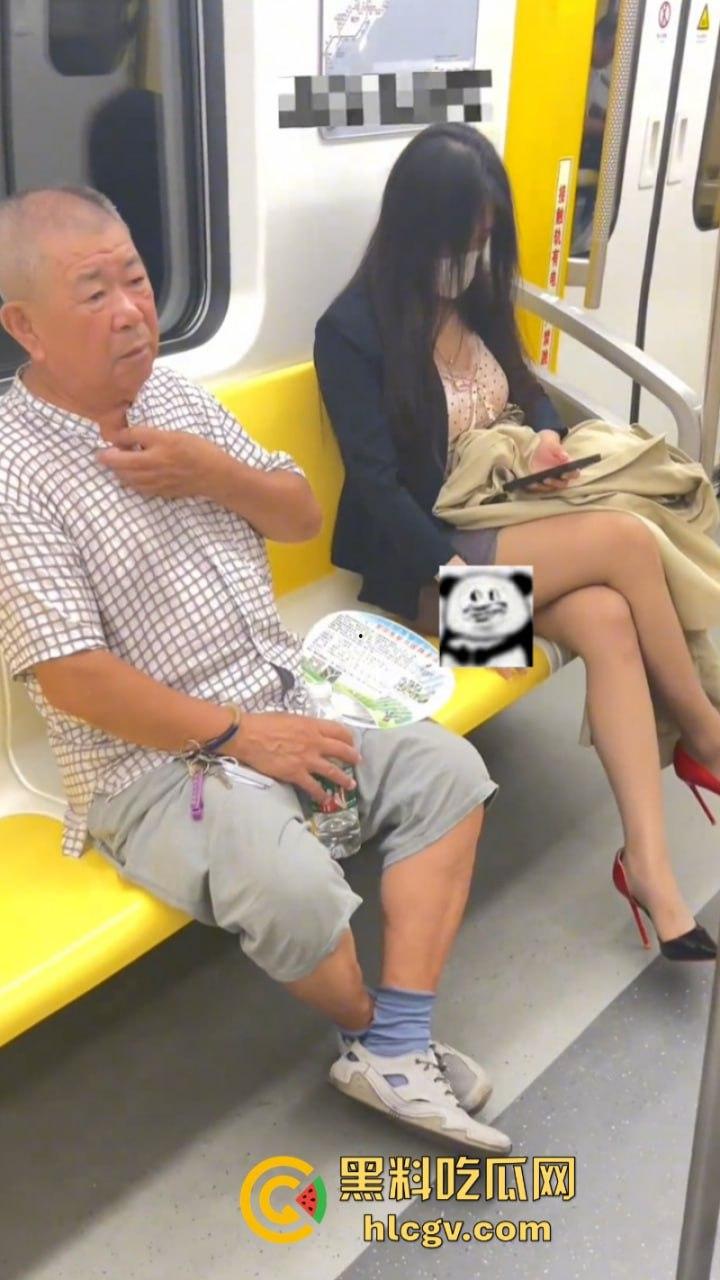 合肥学院反差学生妹【陈乐茹】不做女神做母狗 随机勾引路人 超淫调教合集流出-1