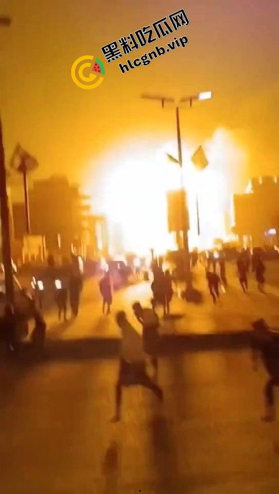 摩苏儿激烈枪战再现,伊拉克苏莱曼尼亚爆炸画面疑似汽油站爆炸!-2