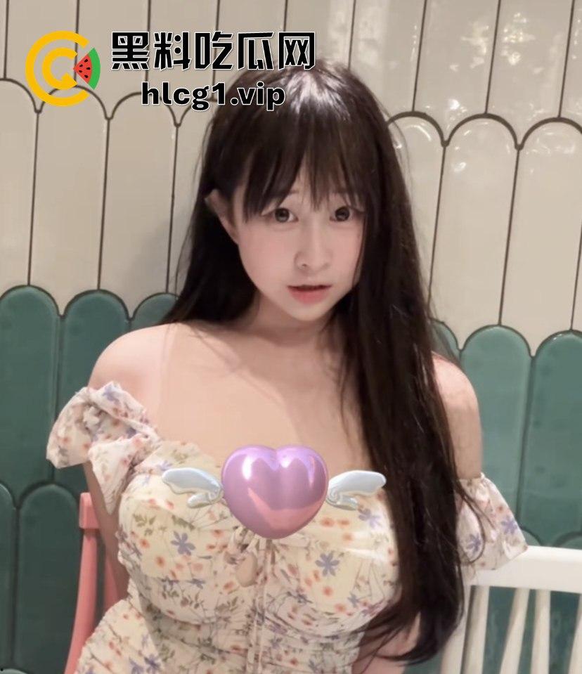 上海抖音网红小YU漏点自拍大曝光!丰乳肥臀人妻姐,金主揭开人后母狗真面目!-3