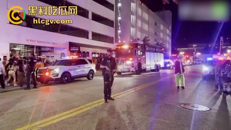 自由美利坚枪击每一天！奥兰多万圣节活动发生大规模枪案 已致2死6伤 现场暴动视频流出！-1