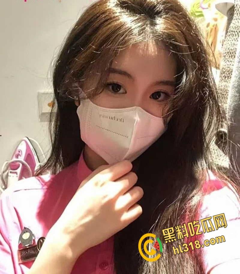 极品少女福利姬【麦麦】,清纯艺术生在麦当劳兼职,主动约炮小哥哥,被大屌爆操嫩穴,淫骚表情无比诱人 !-1