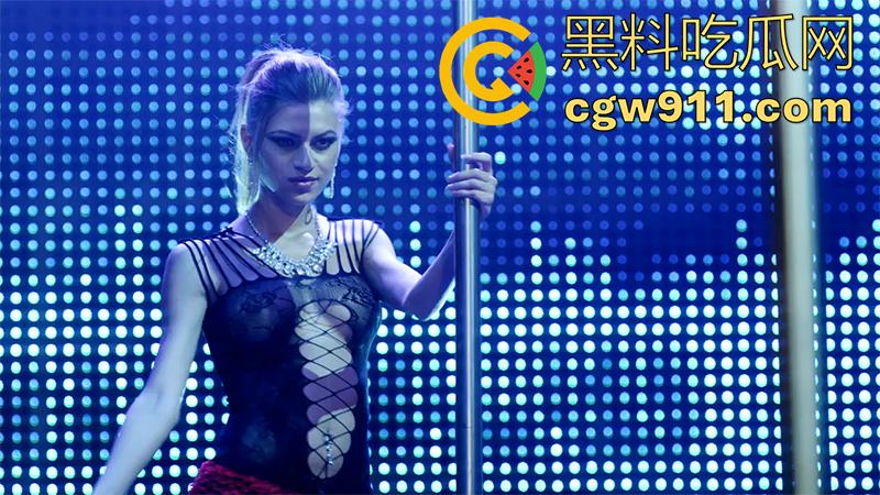 长腿御姐女神【吉米莫瑞】,全裸出演血腥恐怖电影《天师斗僵尸2》,超美吸血鬼的性感诱惑,好想被姐姐咬一口啊!-16