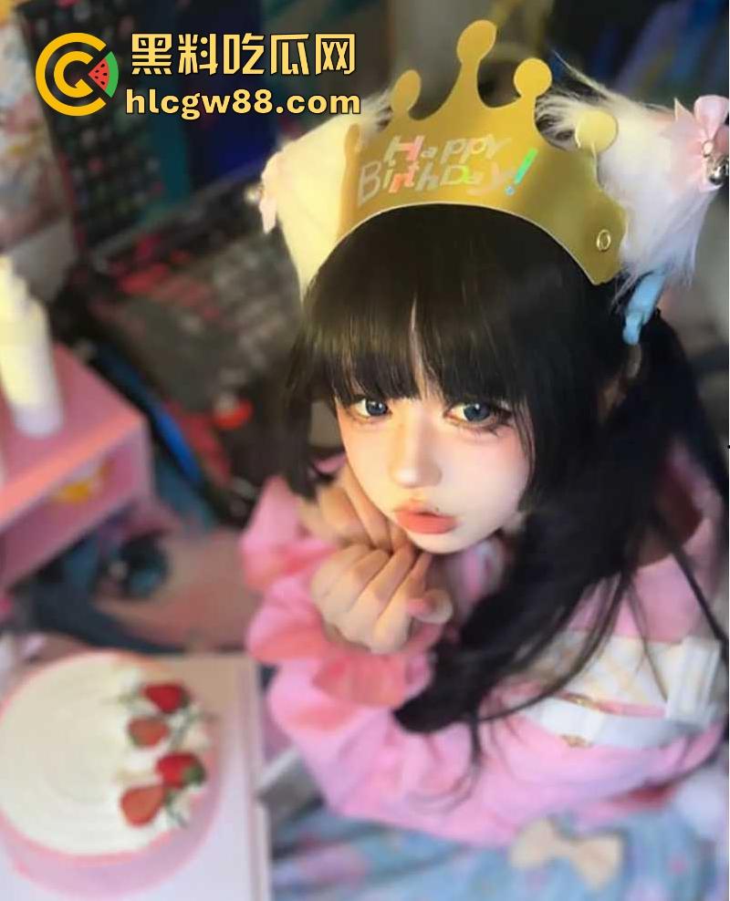 抖音B站网红清纯极品萝莉【钙片老师】定制福利泄密 脸逼同框 露脸实锤 跳蛋自慰!-5