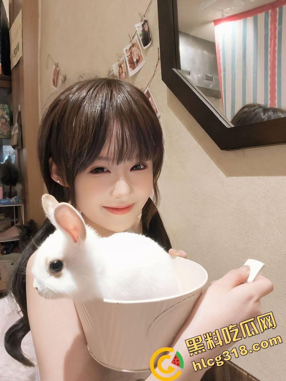 摄影圈潜规则曝光,cos女仆私房拍完讨价还价直接肉偿摄影师,一组写真一个炮,谁还说摄影师不吃香?-4