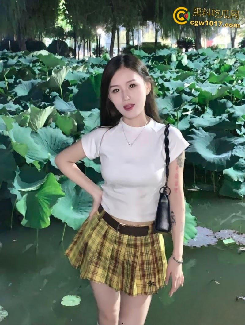 富二代约炮大神【fkabuto】,约操杭州176长腿车模,吃棒吞精翘臀后入,纯天然奶子Q弹晃荡甩到下巴!-2