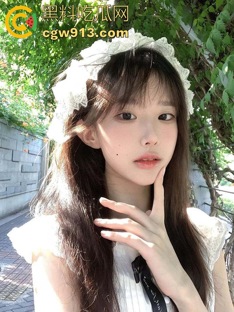 爱吃口水的颜值女神,商丘师范白虎学妹【范思绮】,身材高挑颜值超美,做爱时候吃男人口水才能高潮!-5