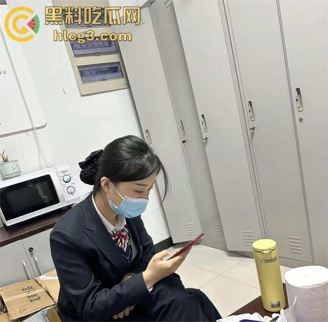 杭州泰隆银行美女员工黄晓蒨婚内放飞自我！出轨领导换妻玩SM，丈夫手机揭露惊天丑闻！-6