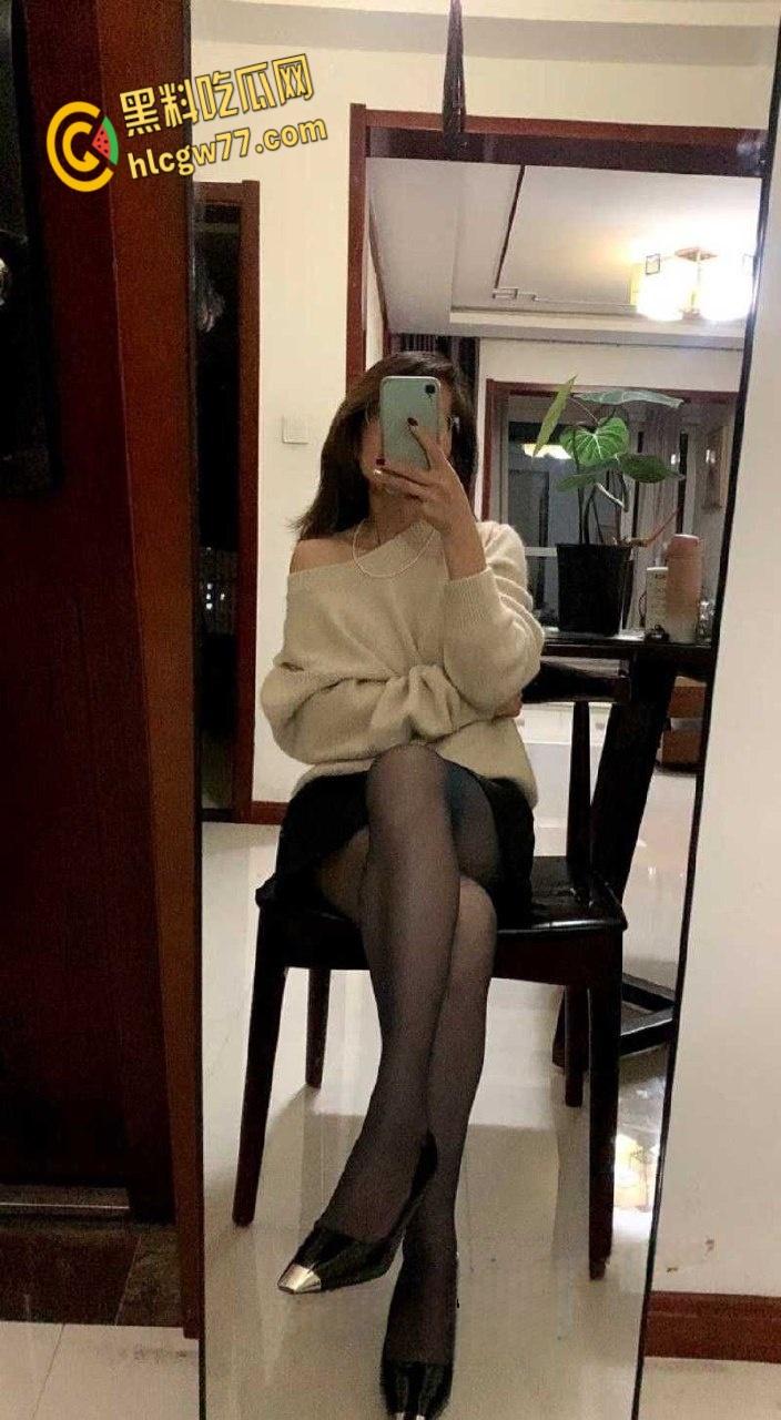 涡阳女校长黑丝诱惑，爆操视频席卷全网，风骚尤物勾魂摄魄，教育圈大戏火辣上演！-6