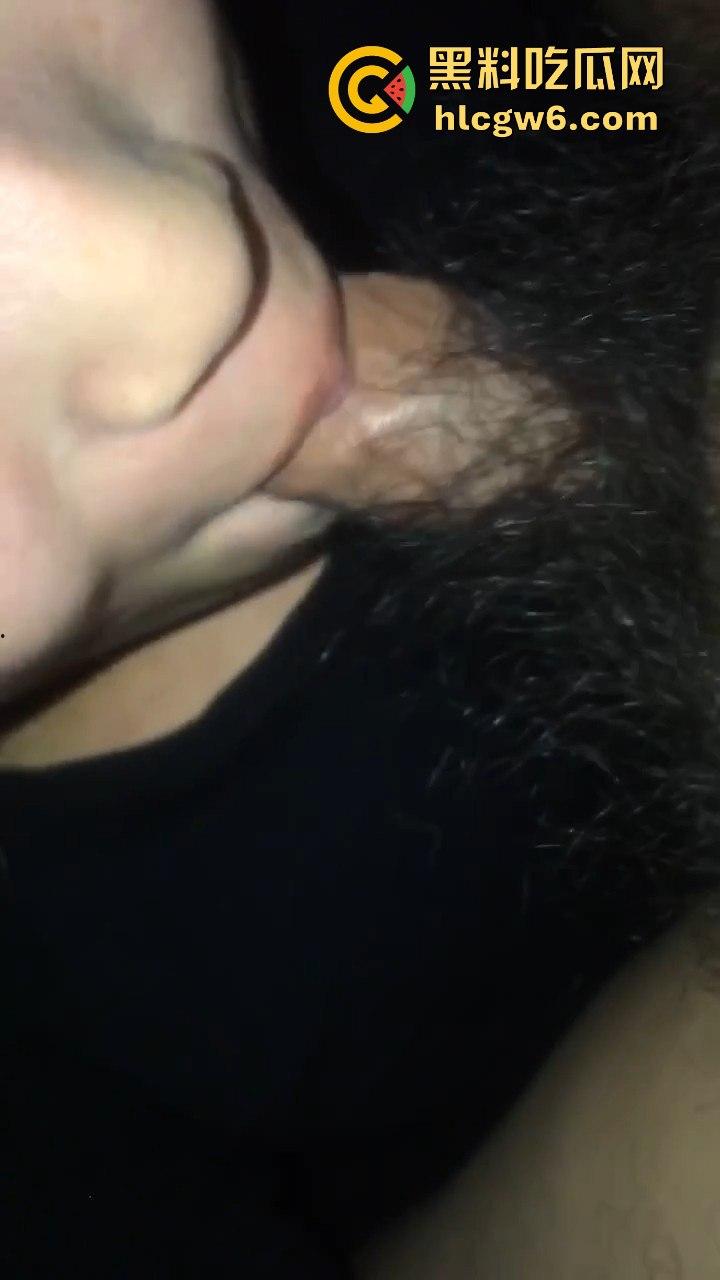 青岛科大毕业分手大戏,大四小哥玩腻了两年私人小母狗【马若曦】,毕业季直接准备甩人!独家爆料!-6