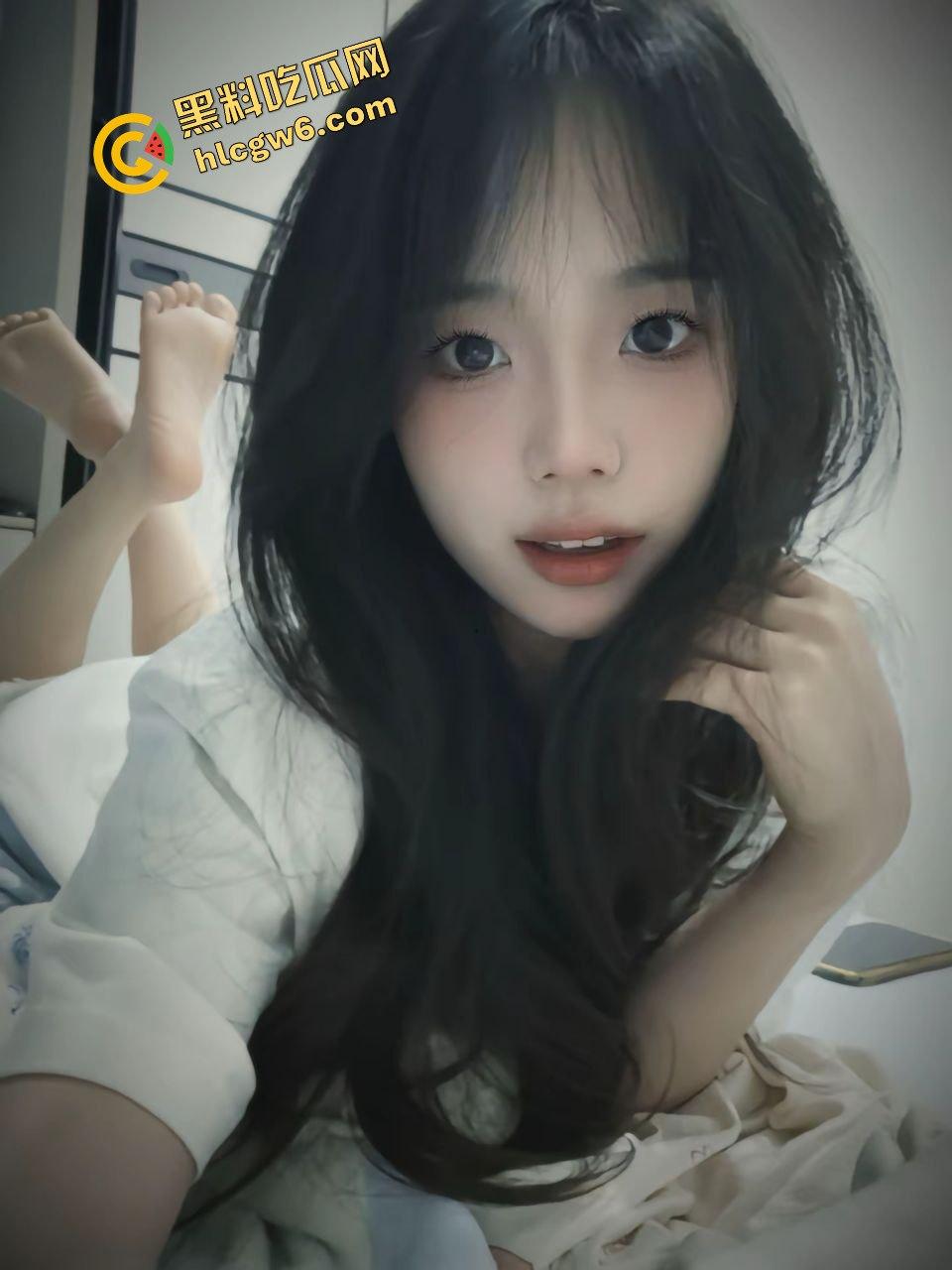 湖北武汉金主母狗反差婊骚鸡『李绘仪』为寻求刺激露出做爱!楼道白臀后操吃鸡!原创独家流出!-4