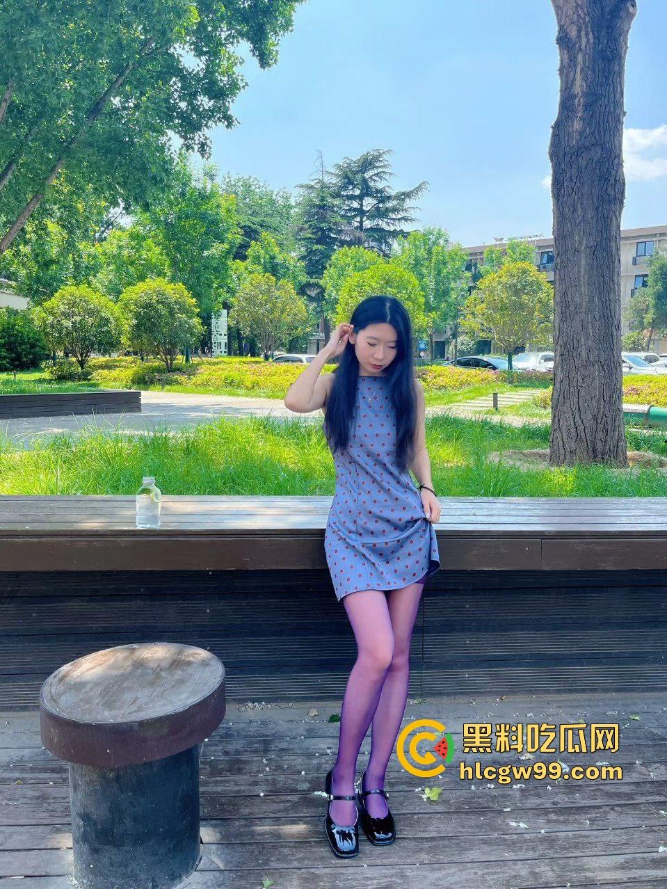 顶级调教大神与淫妻玩新花样，SM网购木枷手铐捆绑强制束缚，古代刑具酷刑惩罚玩弄骚逼！-4