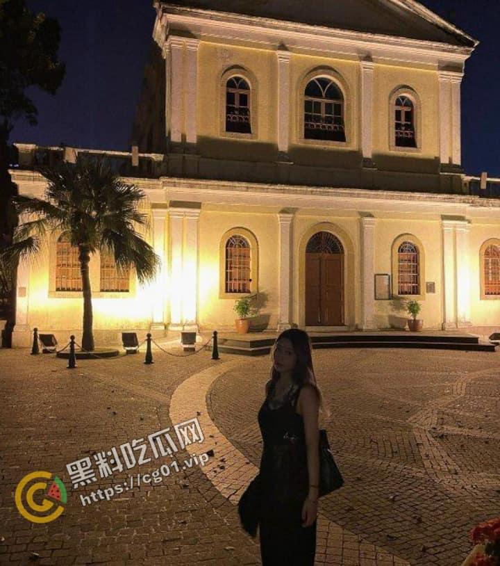 台湾 IG 纹身小博主 melodymokk 渣男前任恶意泄漏做爱自拍 妹子直接设置私隐账号-3