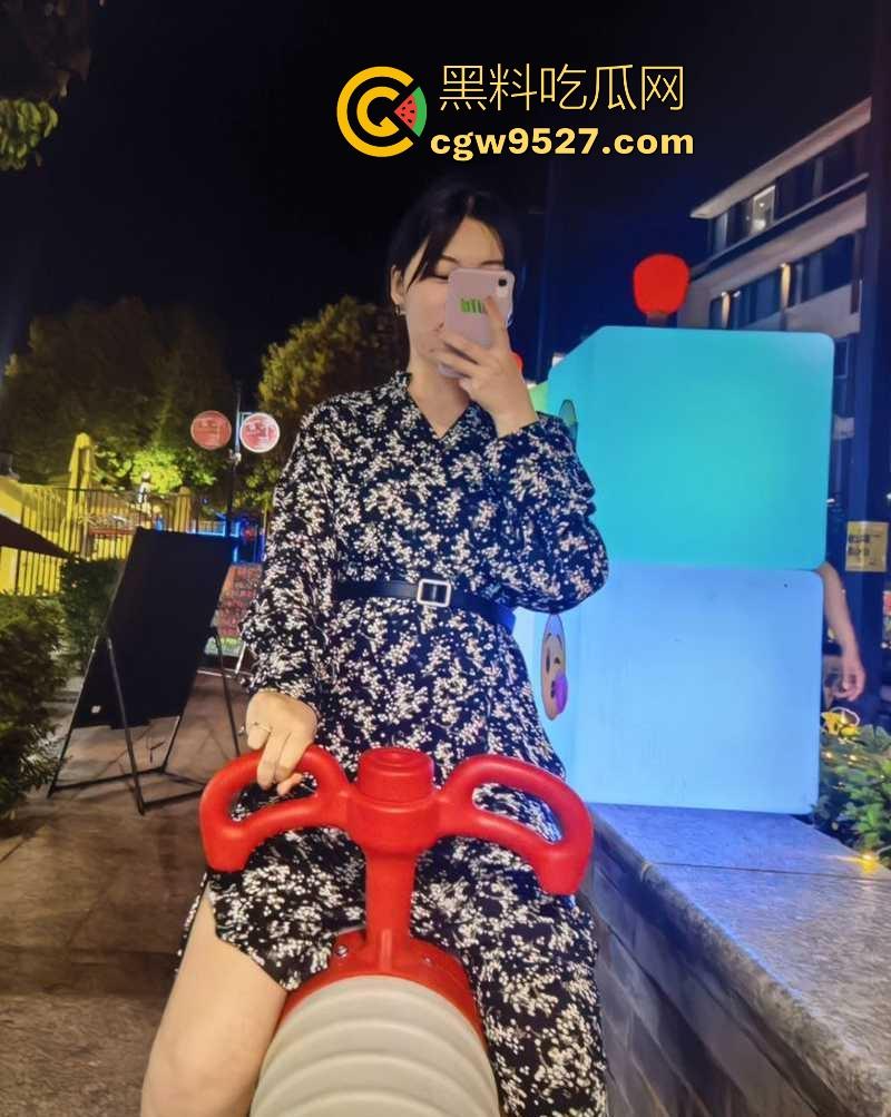 河北工业大学微胖学姐【林琮】约炮视频被曝，露脸口交深喉吞屌，被情夫操的淫叫不止，纯纯的骚母狗！-4