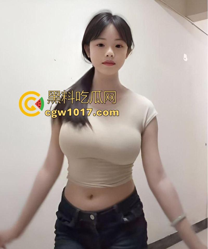 贵州巨乳学妹【章志梅】为最新苹果17露脸献身借取裸贷，超级大奶亮瞎众人，身材这反差，简直人间乳炮！-2