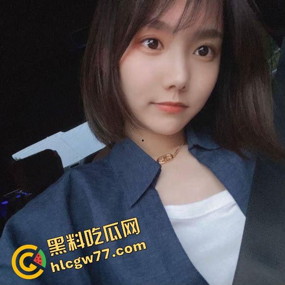 华东浦东便利店『苏娜』酒吧厕所给人吹,舔得膝盖跪出印子,分手后彻底放飞成花木路野玫瑰!-4