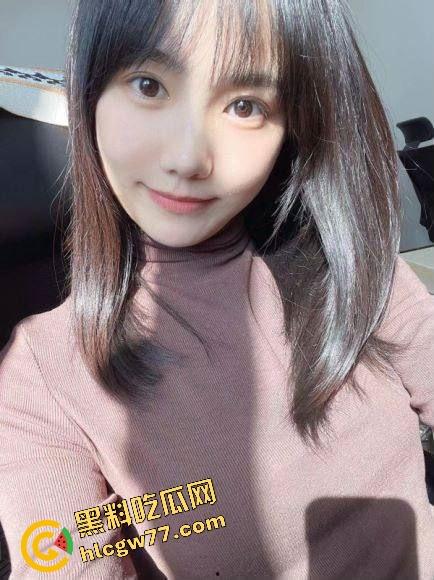 华东浦东便利店『苏娜』酒吧厕所给人吹,舔得膝盖跪出印子,分手后彻底放飞成花木路野玫瑰!-5