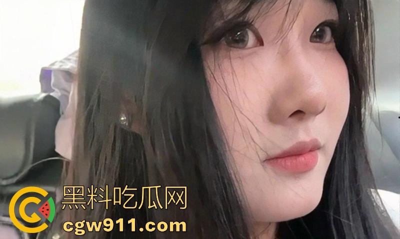 山东骚逼学生妹【卢晓慧】吃鸡视频泄露，湿滑灵活舌头舔弄鸡吧，口技堪比职业女优！-2