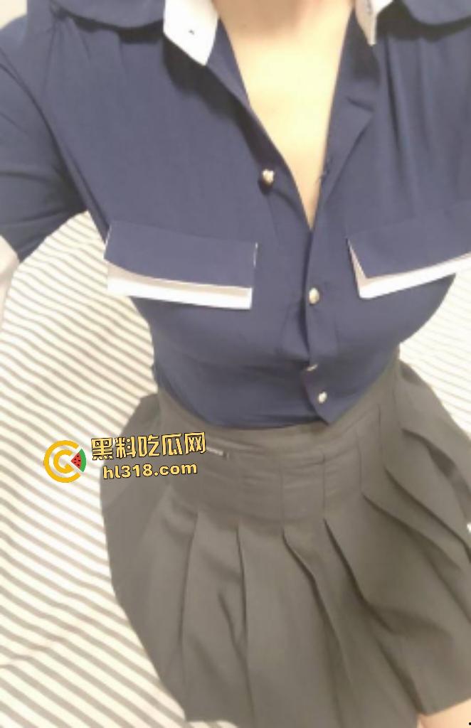 前夫养小三逼宫，儿子高考后母子联手翻盘，积攒许久的精子，后入射在屁股上还能再操一次！-2