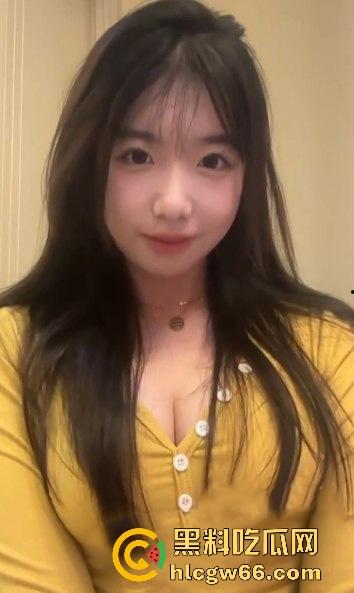 看甜妹是这么俘获你的心 重庆交通大学学生妹【刘雅心】做爱时一声声的呻吟娇喘喊得谁不爱啊！-2