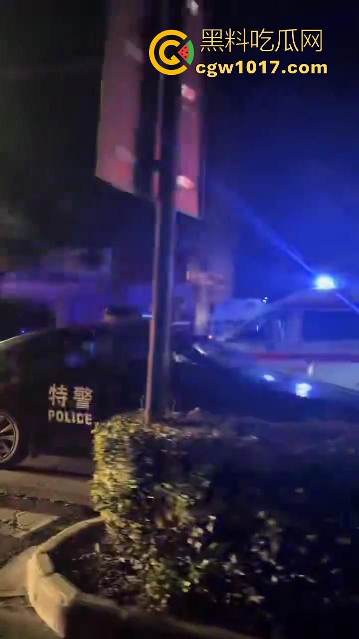 江苏丹阳一小区楼体发生沉降开裂，事故原因正在调查，还好没造成人员伤亡，所有居民已安全撤离！-5