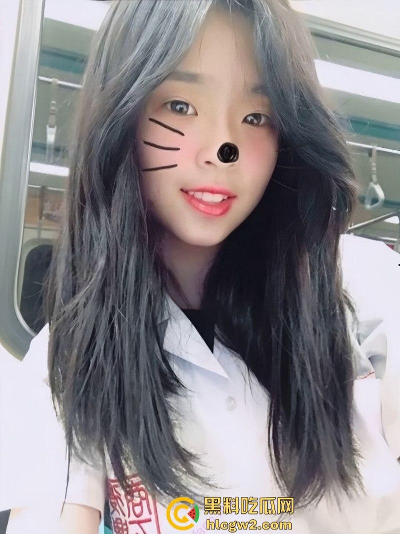 独家黑料！陕西师范大二学生【陆云娇】为挣零花钱给老男人做性奴 表面傻白甜人后骚浪贱-14