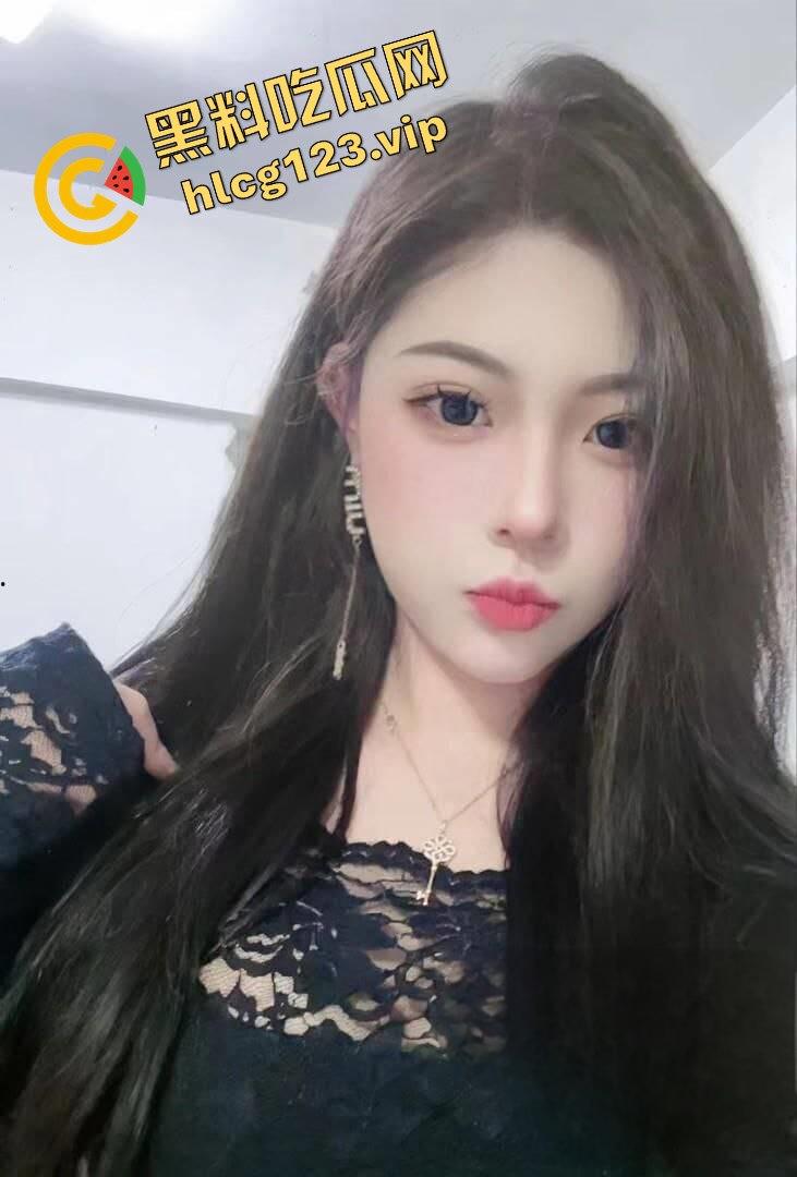 济南MIX酒吧风骚营销【露露】偷情视频爆出！御姐范儿加少妇风情，现场火爆啪啪让人看直了眼！-3