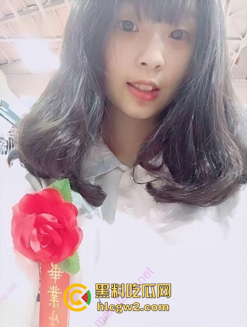 独家黑料！陕西师范大二学生【陆云娇】为挣零花钱给老男人做性奴 表面傻白甜人后骚浪贱-18