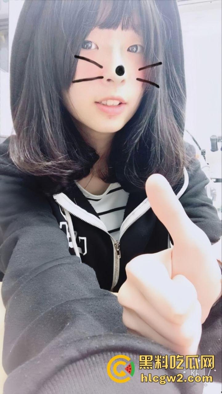 独家黑料！陕西师范大二学生【陆云娇】为挣零花钱给老男人做性奴 表面傻白甜人后骚浪贱-26