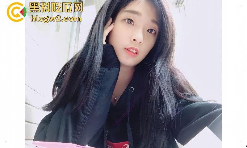 独家黑料！陕西师范大二学生【陆云娇】为挣零花钱给老男人做性奴 表面傻白甜人后骚浪贱-33