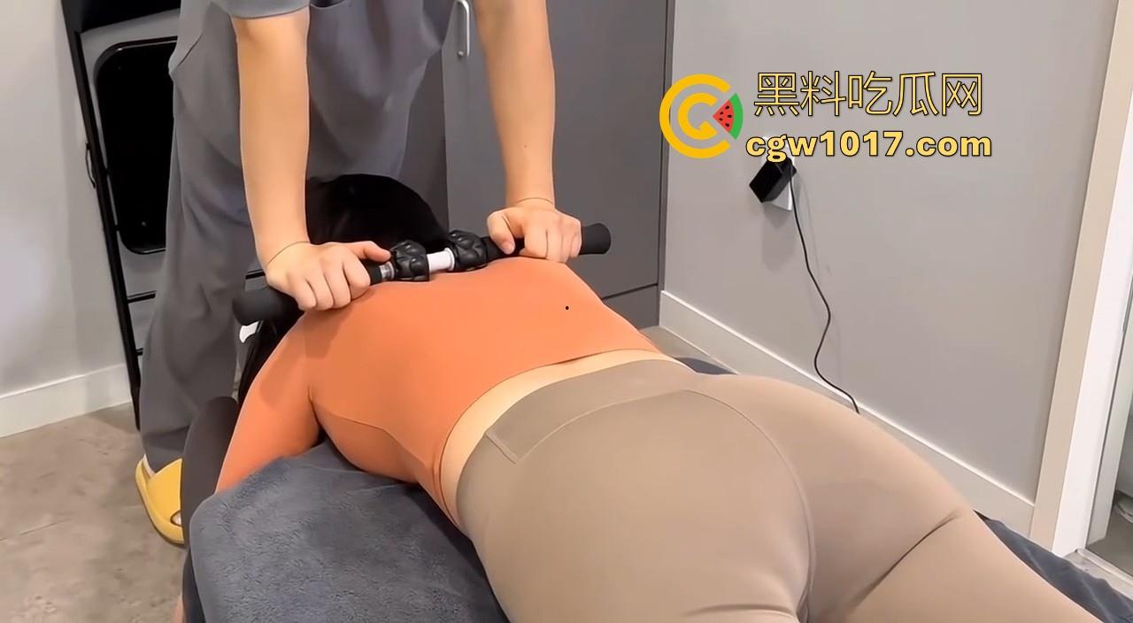 哥几个又来学习按摩了是吧！看看韩国顶级按摩师的日常工作，按得都是顶级巨乳肥臀美女，我应聘可以不要工资！-8