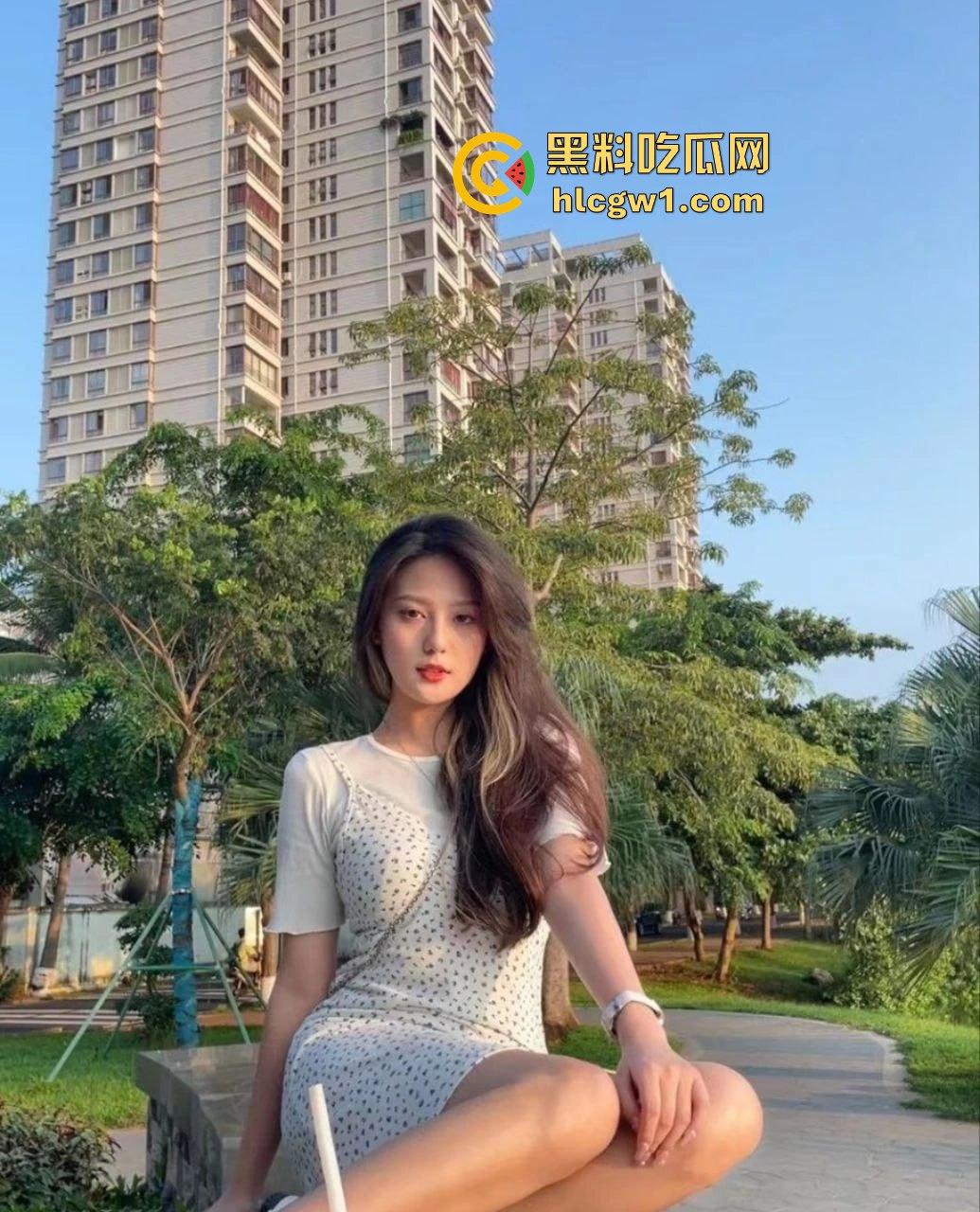 成都科技大学19级【戴小婷】被金主包养，狗圈调教成母狗，毒龙舔到极致！-4