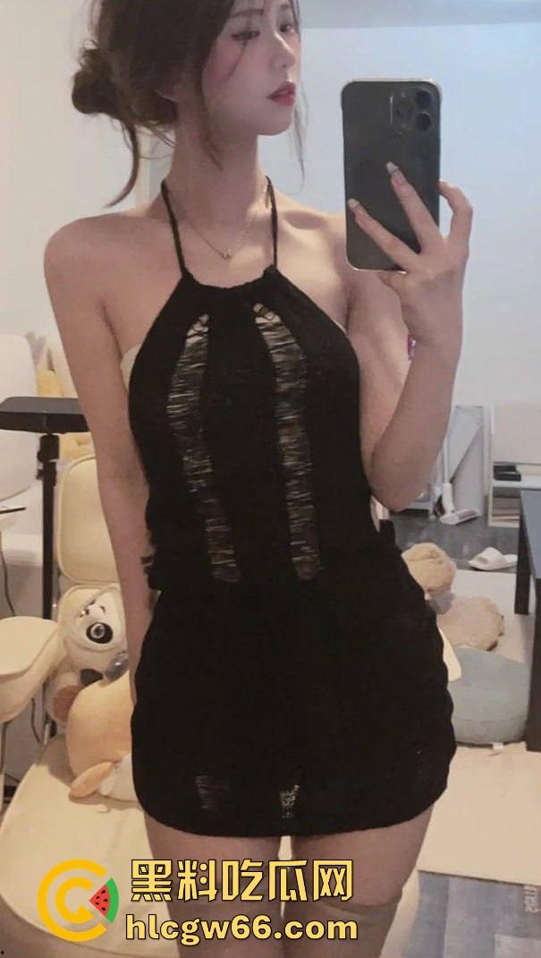 来聊聊女人的屄味 你舔过逼吗？你舔的逼是什么味道的？大家一起来讨论一下-1