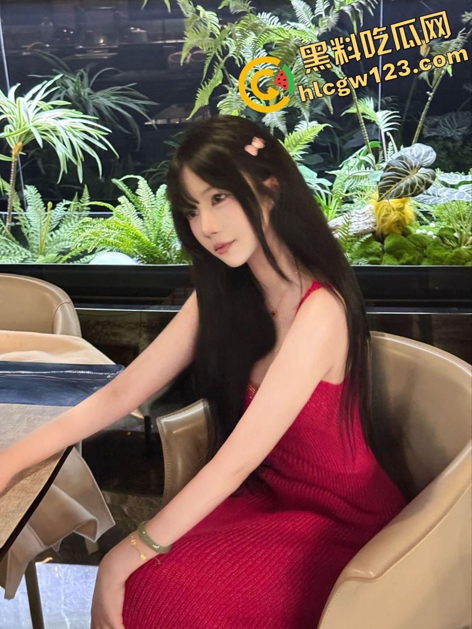 南宁精神小妹旅馆玩命，无套狂插中出喷满B，爽完上传QQ群开始卖片换烟钱，这种货色只适合操！-5