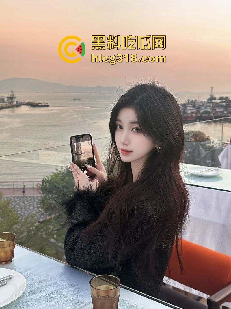 你还以为高端外围豪车天生紧？全靠阴道收缩术收成死夹货，富哥上手就说一根手指进去都得抹油！-2