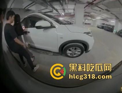 哨兵模式又立大功！拍下地下停车场情侣撩起裙子火辣现场 干蹭不进？这你受得了嘛！-5