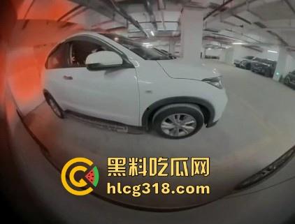 哨兵模式又立大功！拍下地下停车场情侣撩起裙子火辣现场 干蹭不进？这你受得了嘛！-9