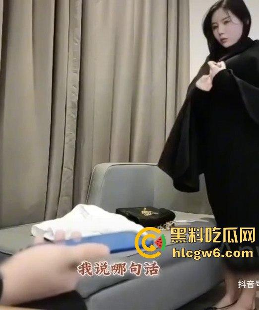 震惊！抖音曝火号称03年的缓交妹【崔罗娜】完整版来啦，色友们来评评理！-6