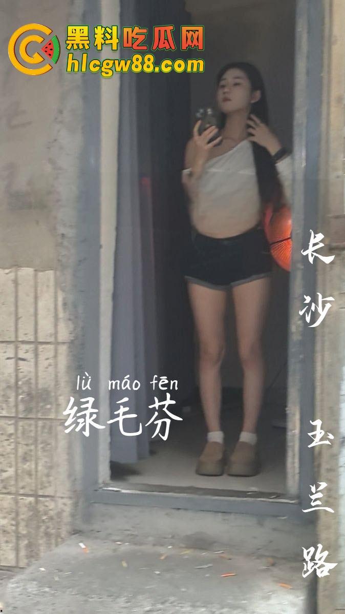 长沙狼友吃独食的秘密基地曝光，玉兰路B巷200块10分钟爱情，24小时不打烊，快餐爽到飞起！-22