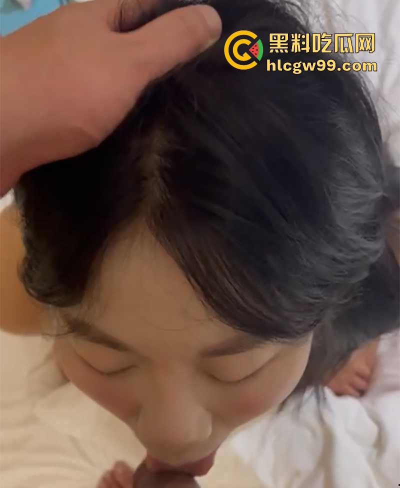 瓜友爆料!中国农业大学反差校花【赵伊】性爱视频曝光,舔棒挨操淫骚浪叫,全程露脸大奶子晃个不停。-9