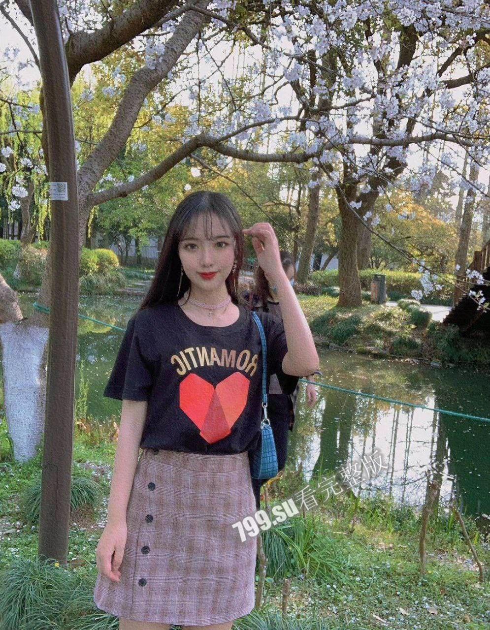 长春反差婊 李婷 前男友报复 口交啪啪视频流出-5