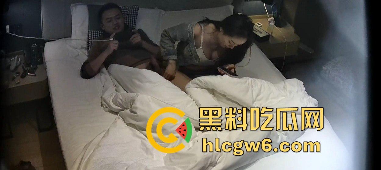 桔子水晶酒店S级颜值极品美女被偷拍，蜜桃臀骑到榨干，巨乳怼脸全程骚话连连，性瘾爆发玩到腿软！-6