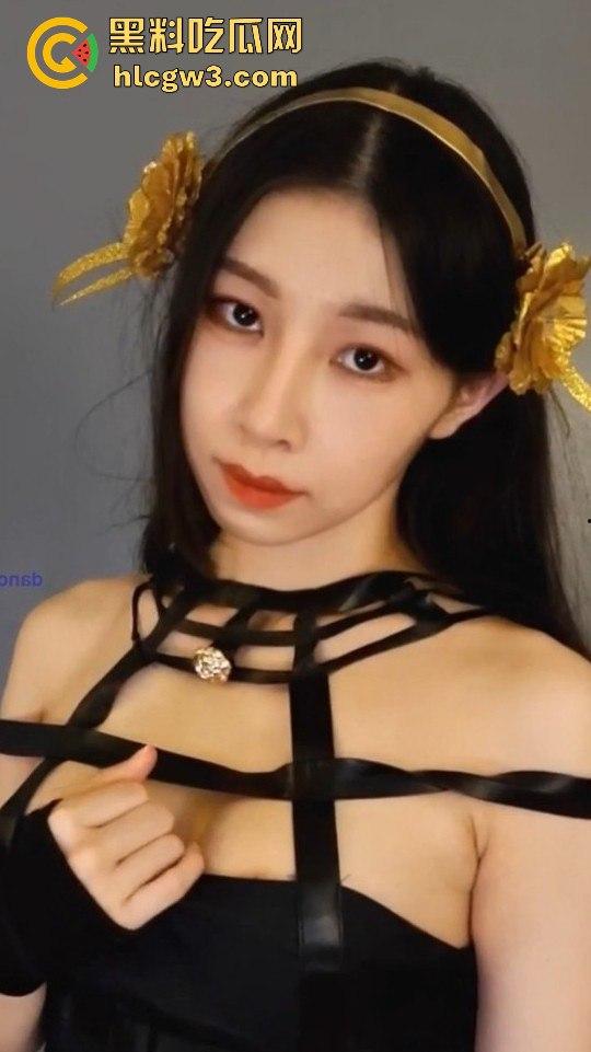 棒子前女团成员【朴秀慧】跳蛋塞逼裸舞视频泄密,专业舞技加上骚浪自慰,一边跳一边玩得爽到飞起!-5