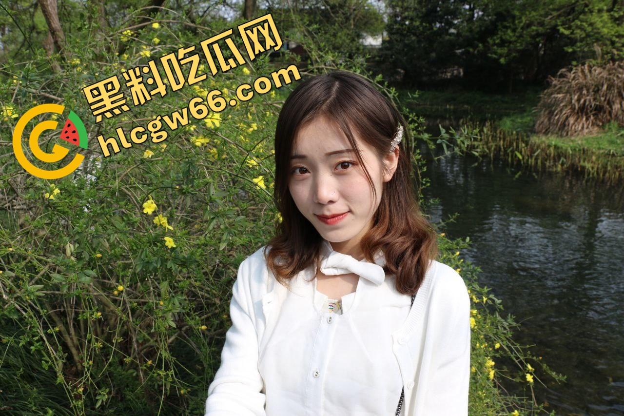 哥是废物，嫂子是我的肉窟窿！每天掰着小穴等我插，白天带婚戒，晚上跪着吃我屌！-3