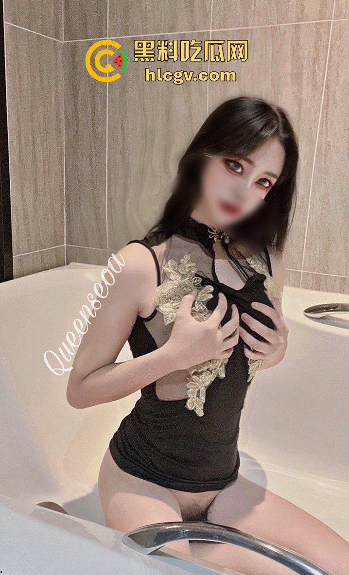 工作累了火气大？看看OF高颜值反差婊【女王】最新福利！前凸后翘，妥妥的泄欲神器！-12