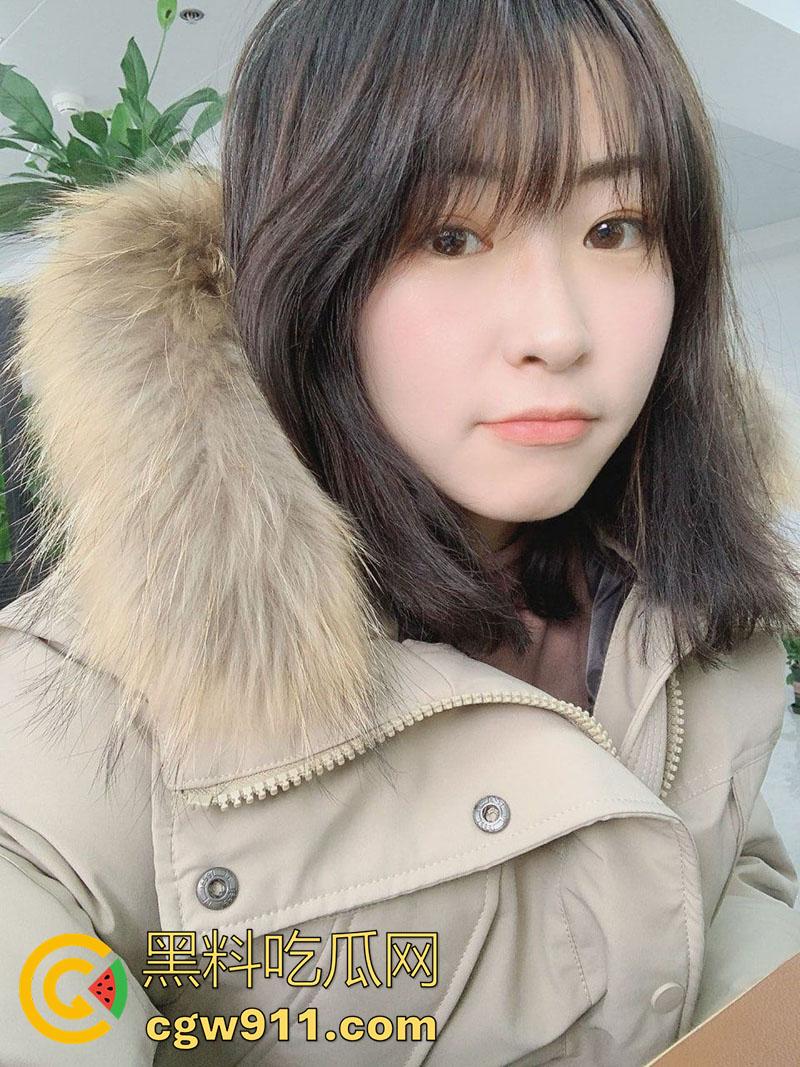 家长会勾引孩子老师，湖州骚母狗【于意婷】，大奶翘臀身材极品，被学生家长调教成母狗，穿情趣内衣的样子太诱人了！-2