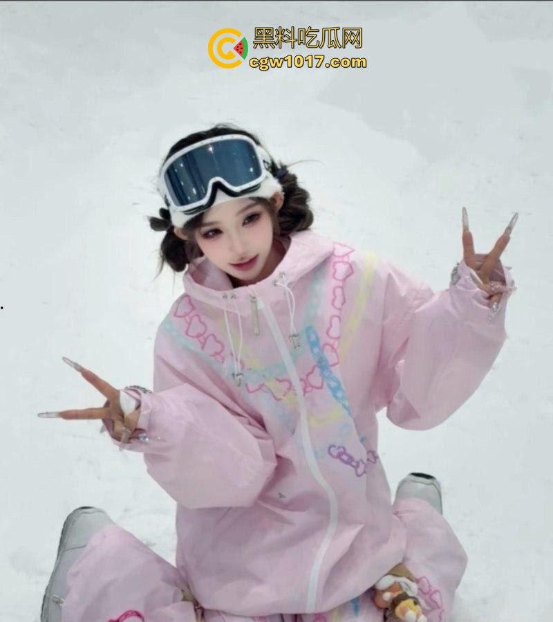 抖音百万级网红 老白不喝酒 被曝拒付3000陪滑费 女主发文控诉 身份却被实锤为外围女 完整版！-3