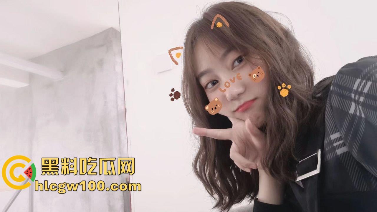 浙江外国语学院贫乳少女【张娜】，清纯外表内心放荡，花式骑乘放肆淫叫尽显放荡本性-5