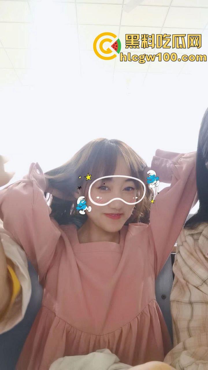 浙江外国语学院贫乳少女【张娜】，清纯外表内心放荡，花式骑乘放肆淫叫尽显放荡本性-15